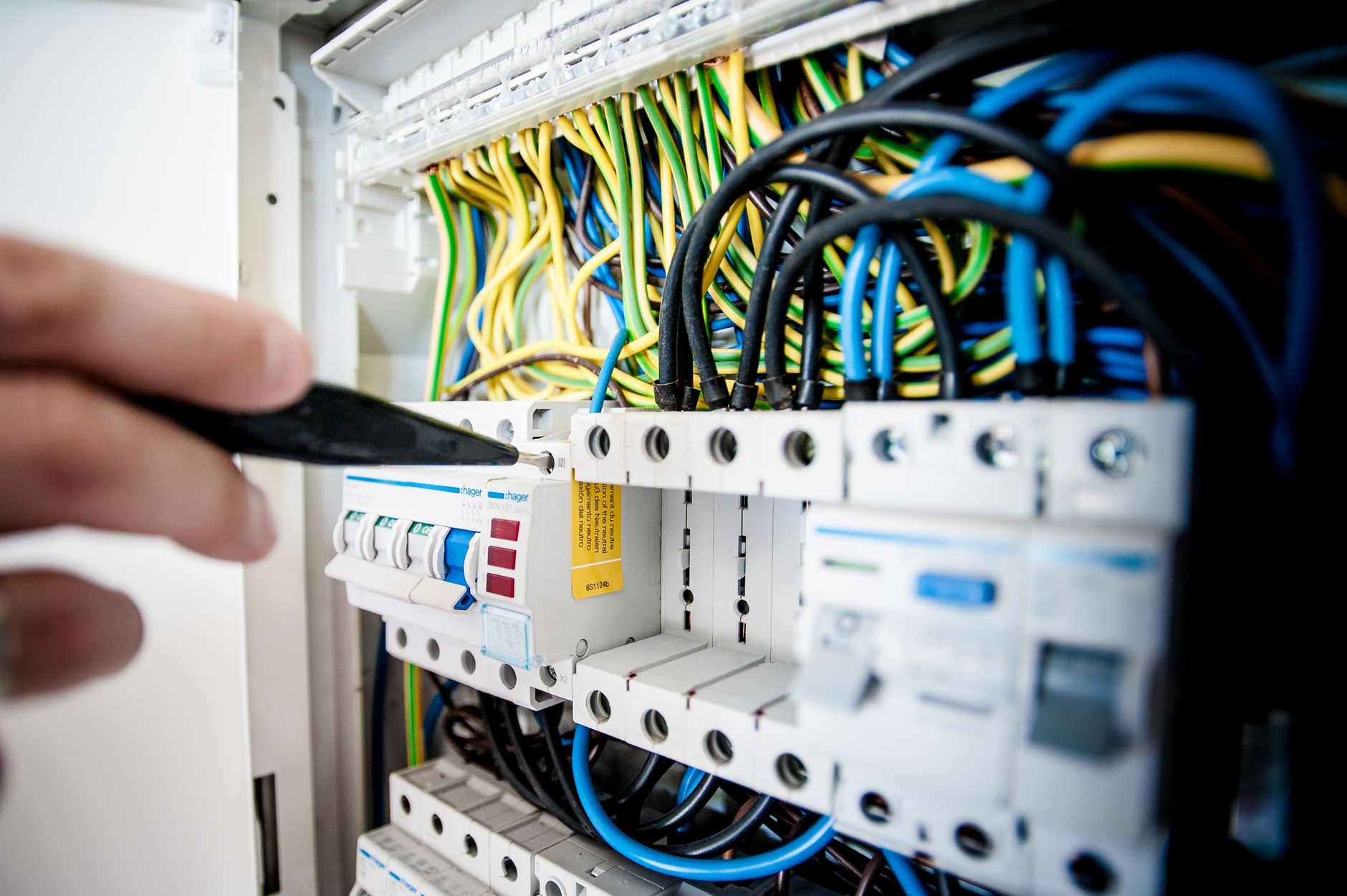 Électricien à Montreuil
